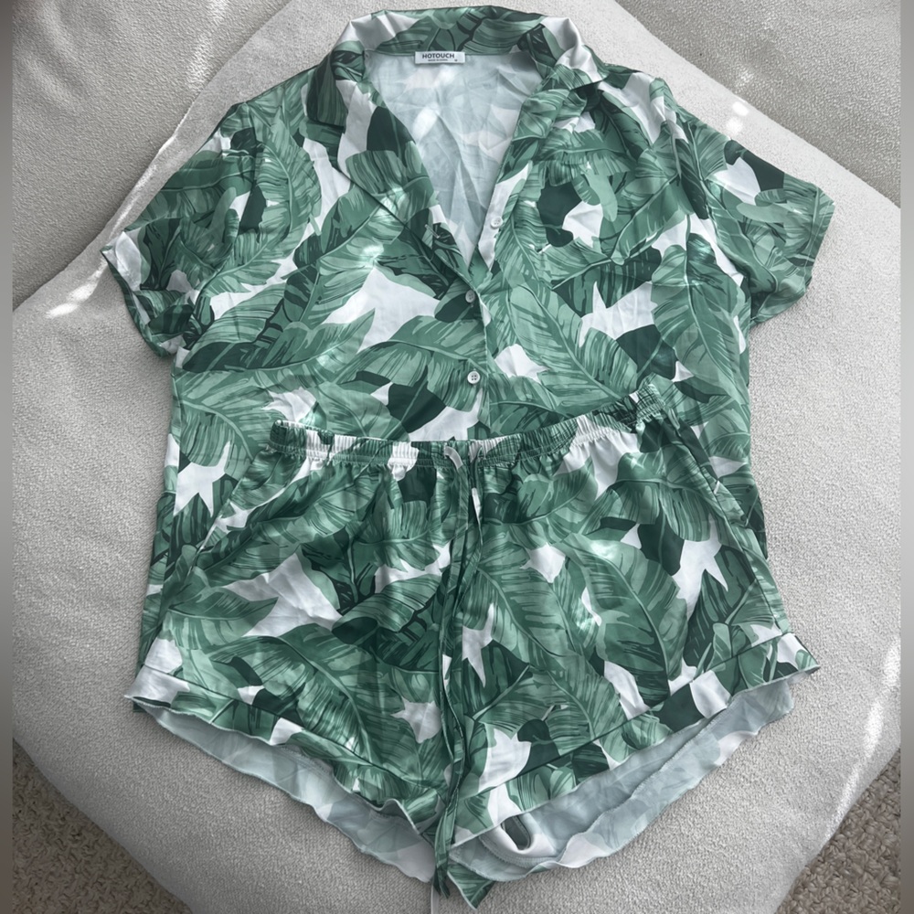 Leaf Print Green Satin PJ Set